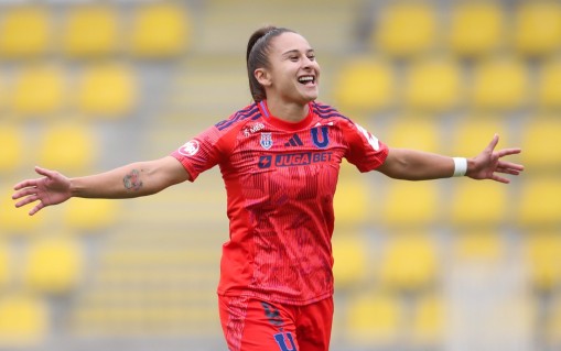 Universidad de Chile ganó en Coquimbo y es líder