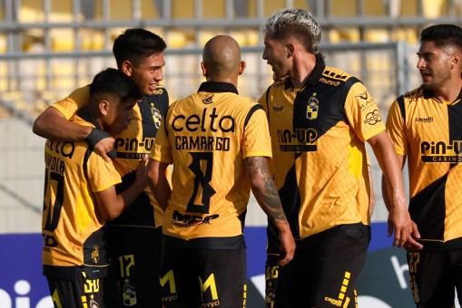 Coquimbo Unido avanza a la final de la Supercopa