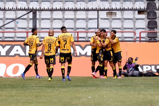 Coquimbo Unido gana y empieza a recuperar terreno