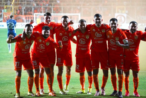 Cobreloa obtiene la victoria en el clásico regional
