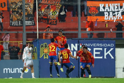 Unión Española se llevó los tres puntos desde Temuco